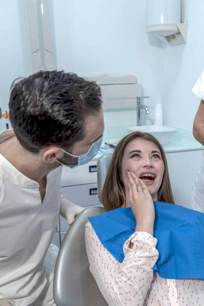Best Emergency Dental Care for Broken or Chipped Teeth in Indian Hills, TX